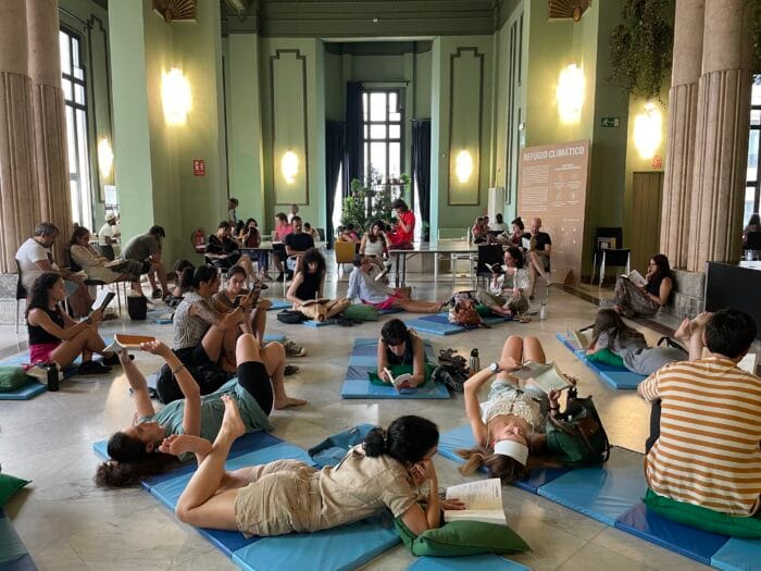 Reading Party en el Refugio Climático 1